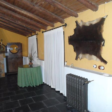 La Albergueria Complejo Rural Canamero Bagian luar foto